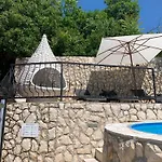 In 42275 Tatil Evi